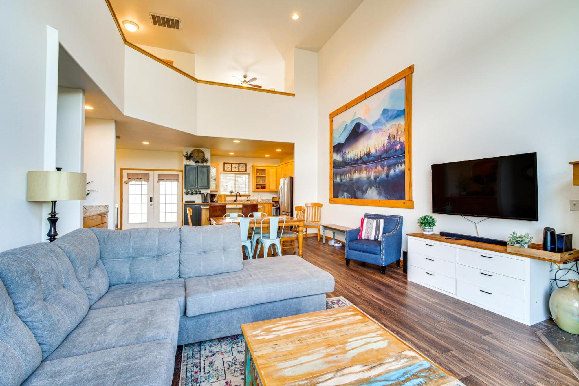 Klamath Falls Getaway With Pool And Hot Tub Access! Exterior foto